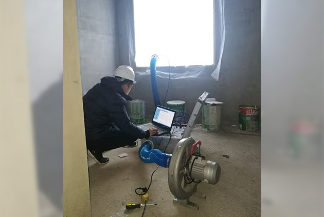 �������ܼ��